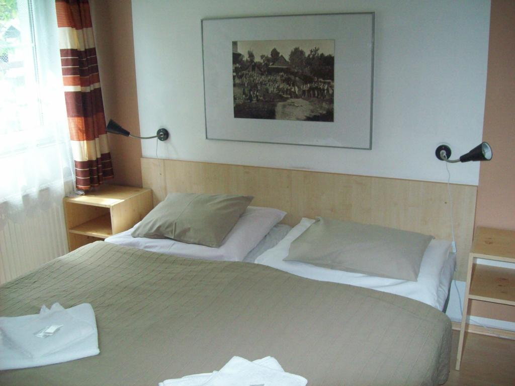 Hotel U Lip Trojanovice Frenstat pod Radhostem Room photo